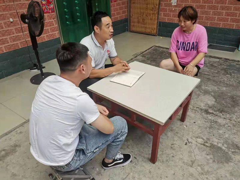 博農(nóng)乳業(yè)黨支部扎實(shí)開展“入戶訪民情、我來辦實(shí)事”活動
